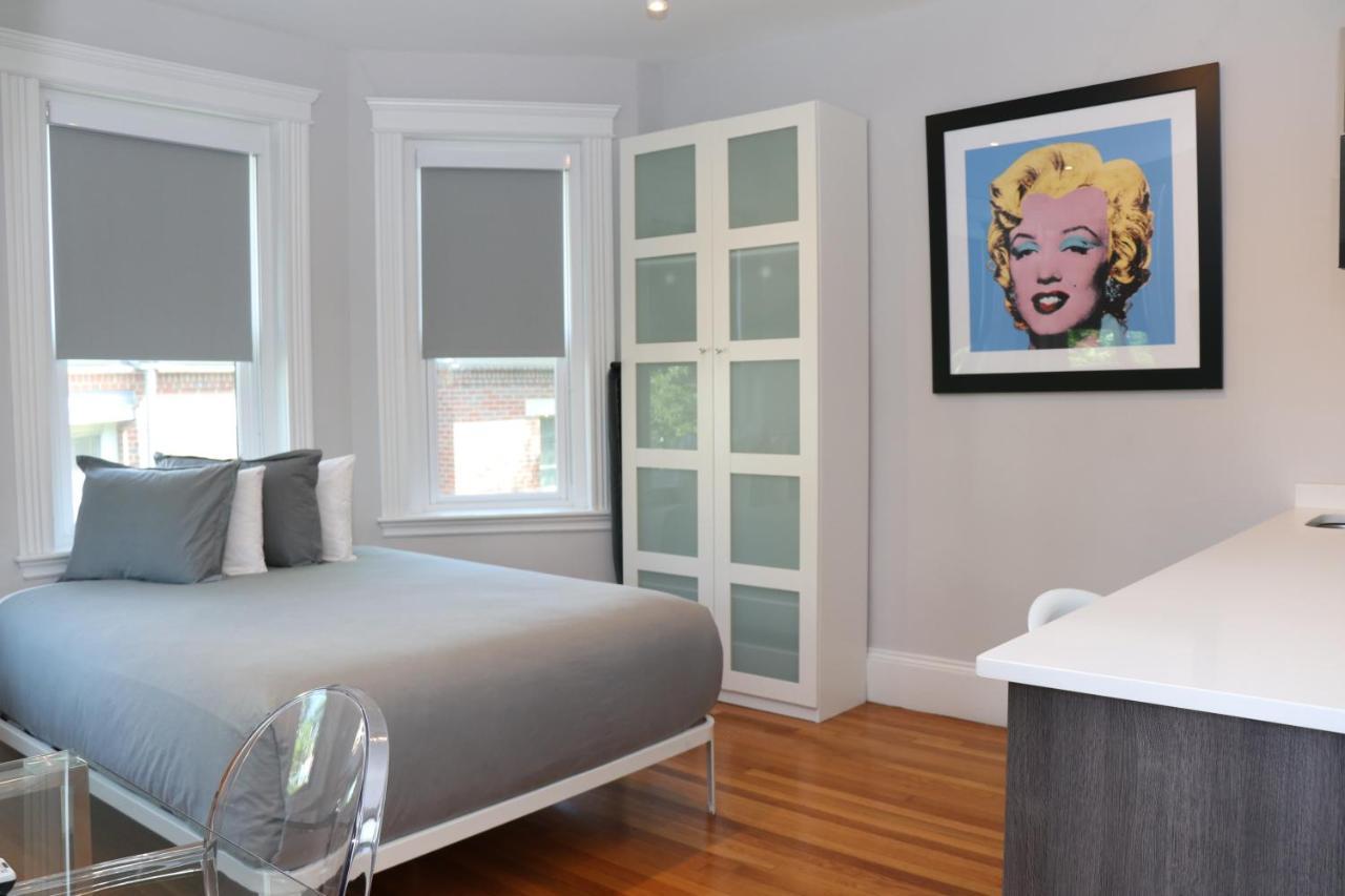 A Stylish Stay W/ A Queen Bed, Heated Floors.. #24 Brookline Exterior photo